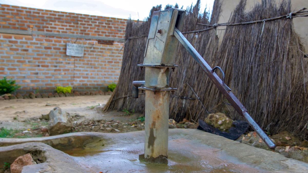 Transforming Compounds POETICE